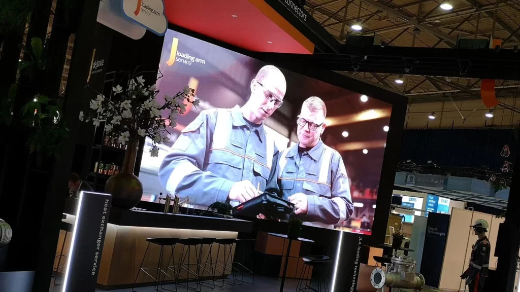 led screen rental fair booth