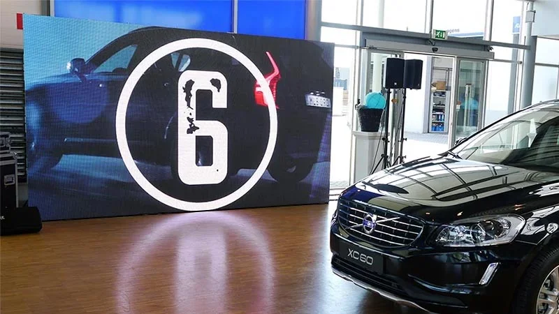 indoor led scherm presentatie volvo hoogeveen