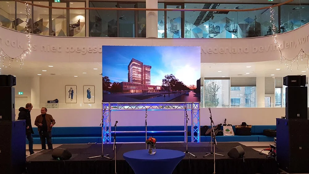 led scherm nieuwjaarsreceptie almelo