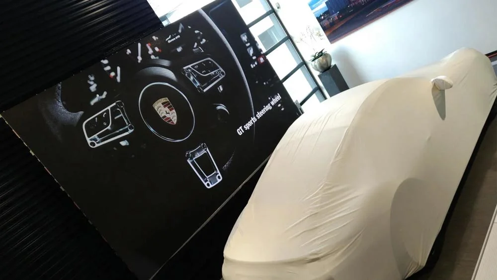 led scherm porsche centrum twente