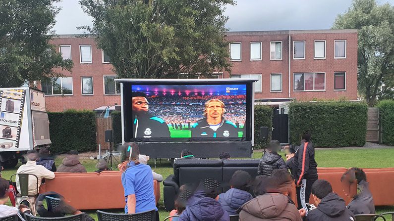 champions league voetbal op groot scherm