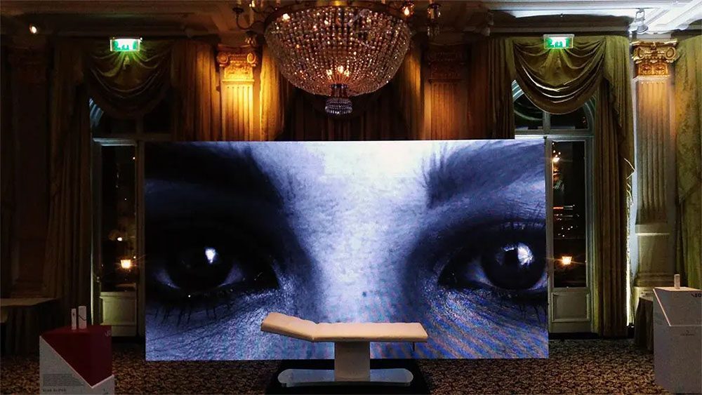 Stand-alone LED scherm tijdens productpresentatie